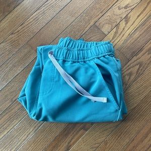 Figs hydro green scrub pants